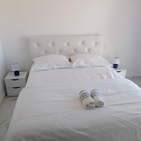 Apartments Dinko Дуче Екстер'єр фото